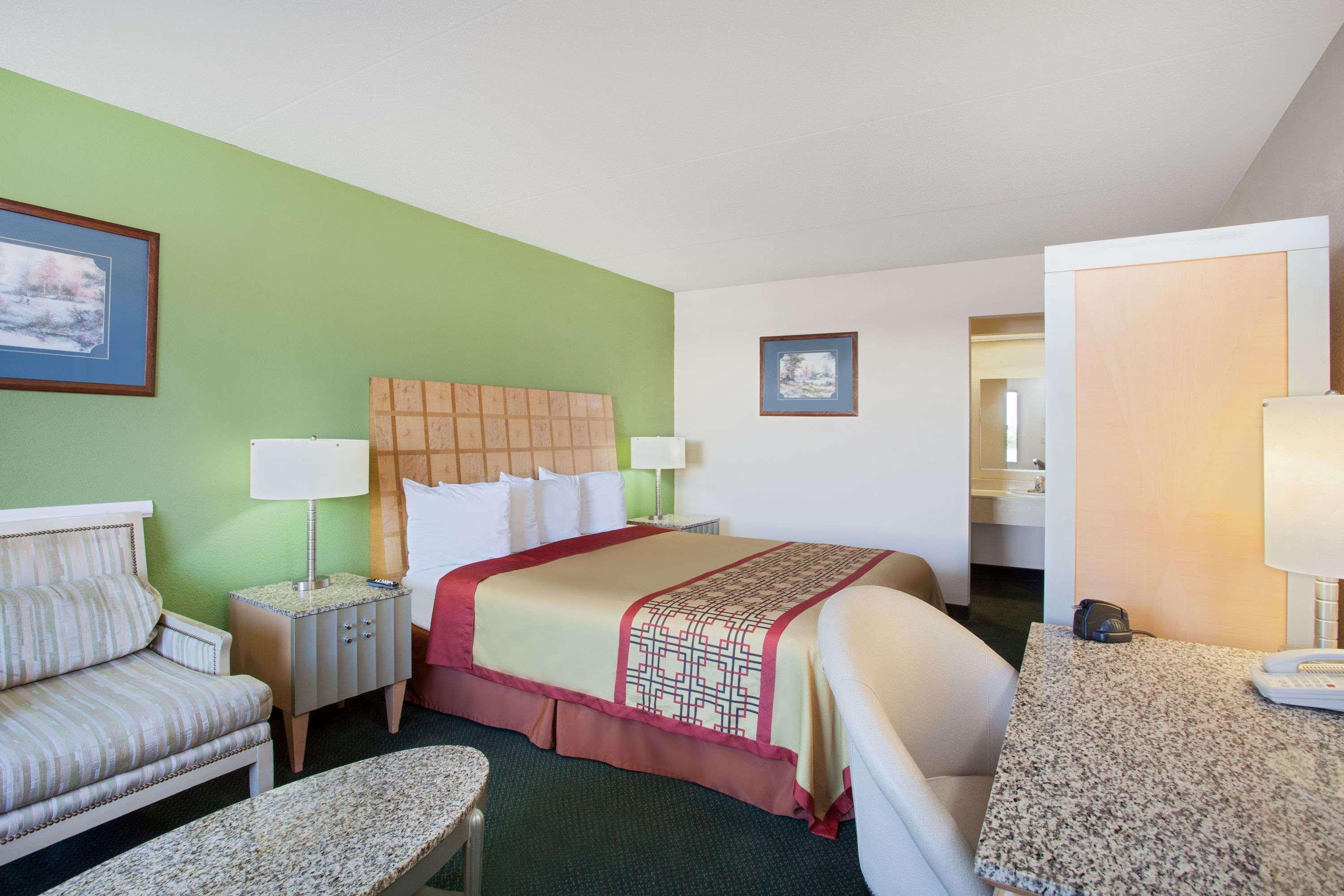 Days Inn By Wyndham Greeneville Ngoại thất bức ảnh